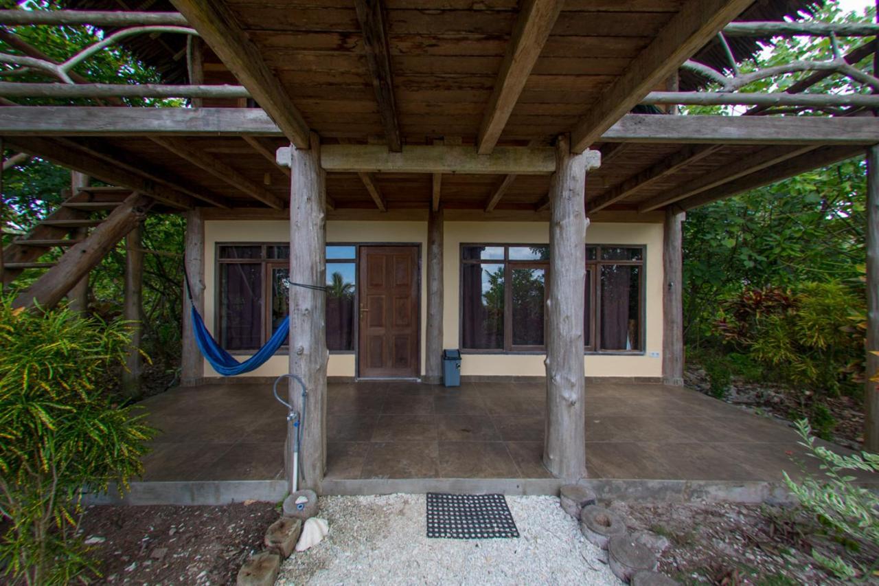 Hidden Bay Resort Mentawais Masokut Esterno foto